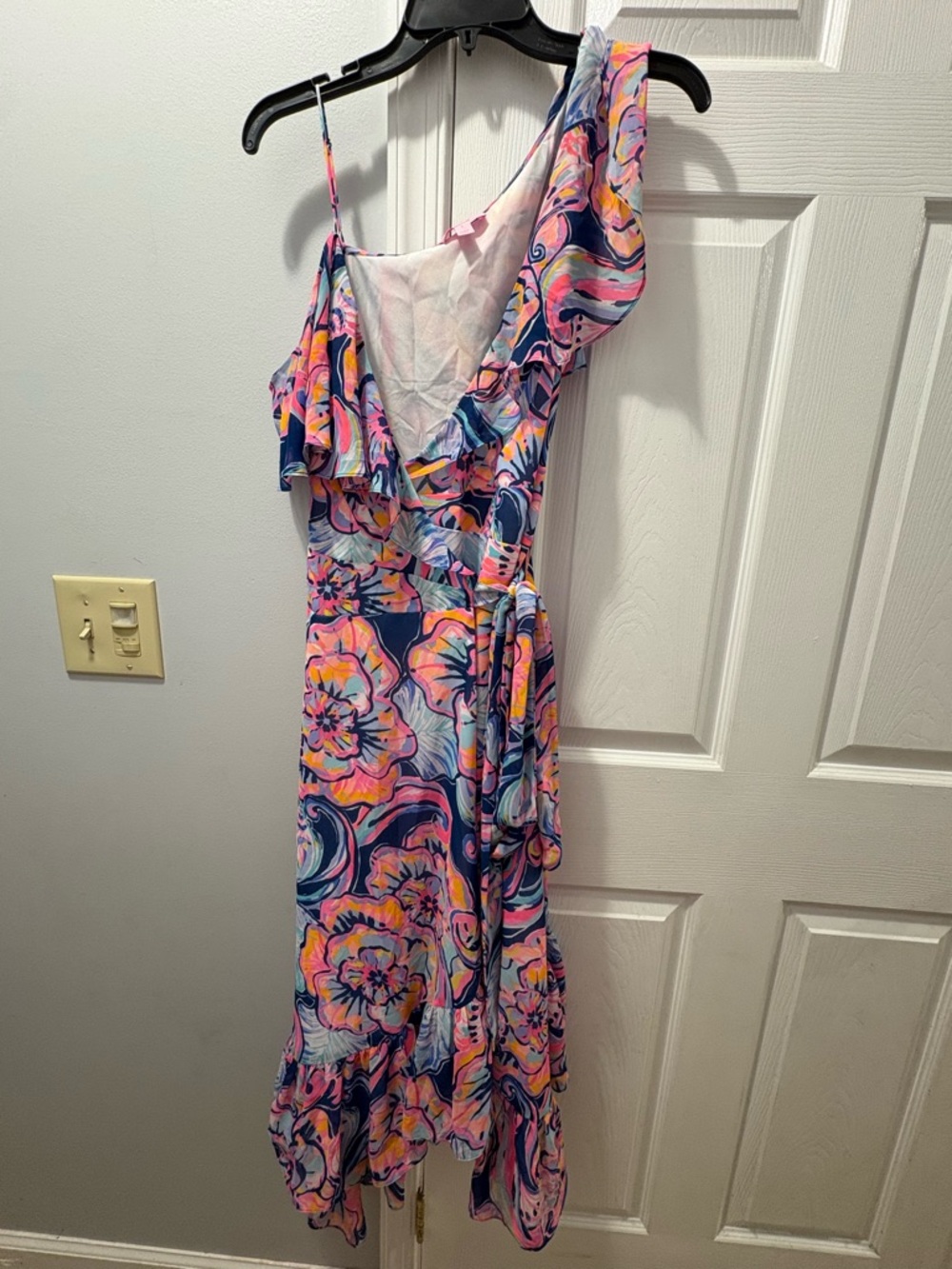 Lilly Pulitzer Marianna Dress Size Small Pre-Owned SLIGHTLY FLAWED